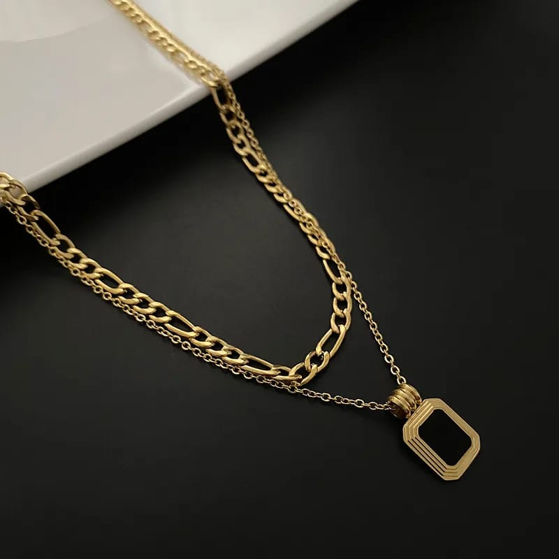 Black Stone Pendant Necklace – Dual Layer Gold Chain for Women LN10324