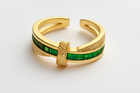 Emerald Gold Band Ring LR10108