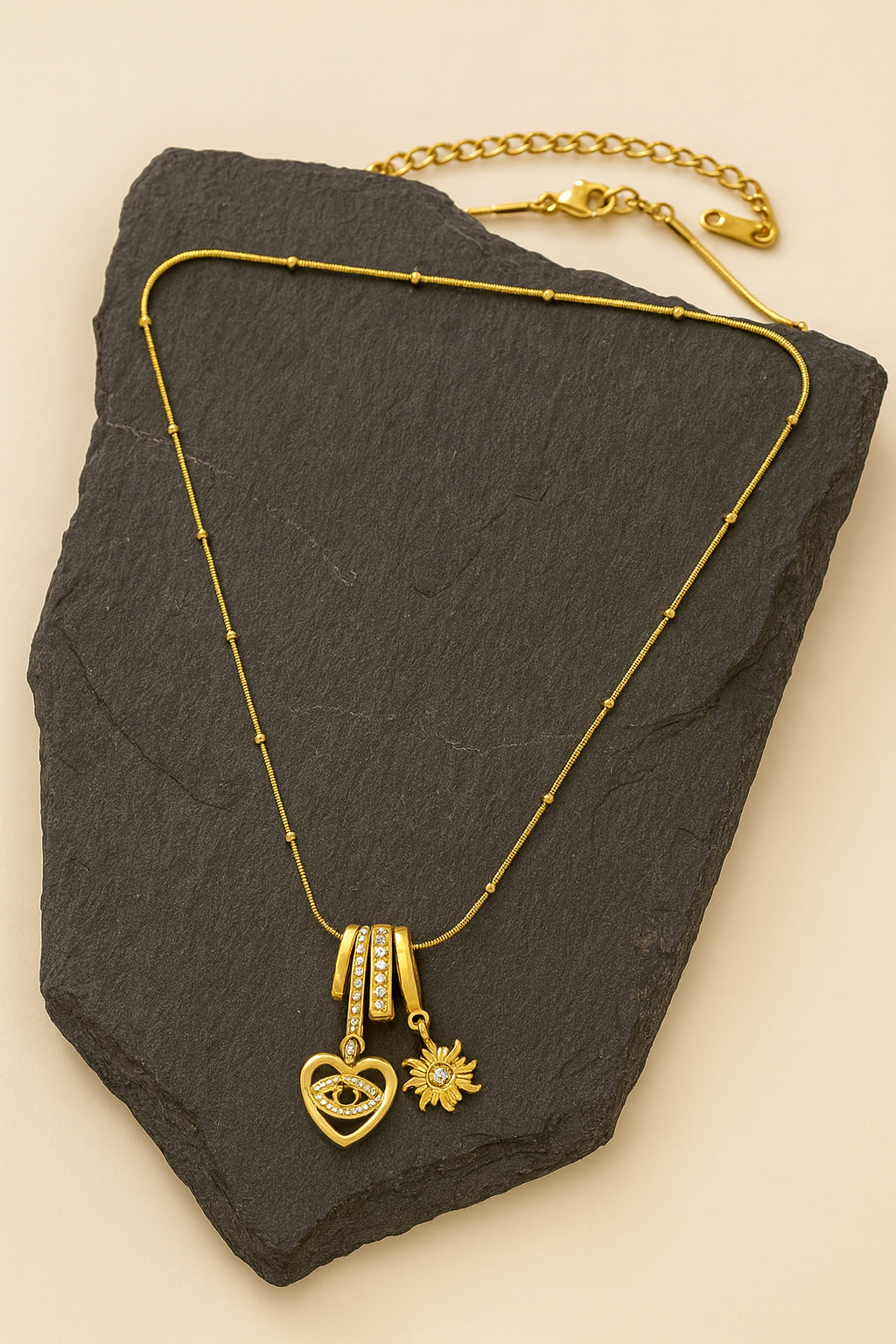 Evil Eye Heart & Daisy Charm Necklace in Gold LN10272