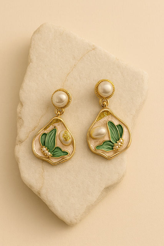 Floral Pearl Drop Earrings LE10157