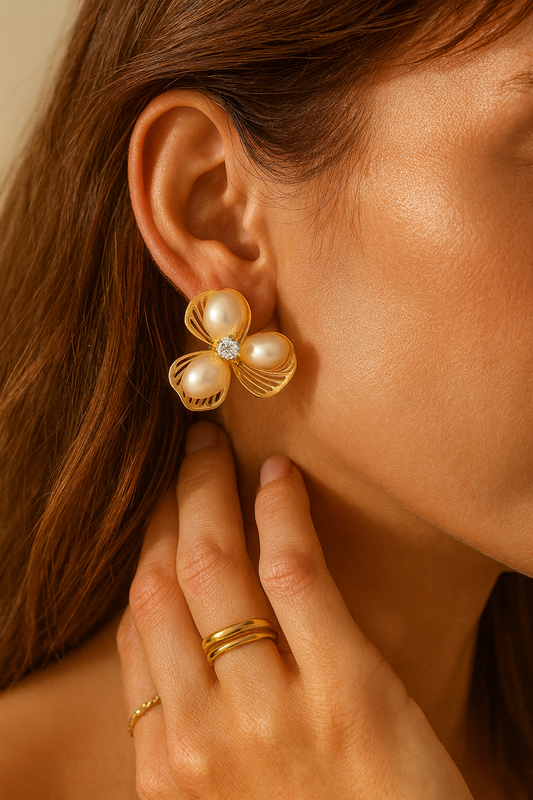 Gold-Plated Pearl Flower Earrings with Crystal Center – Elegant Statement Studs LE10281