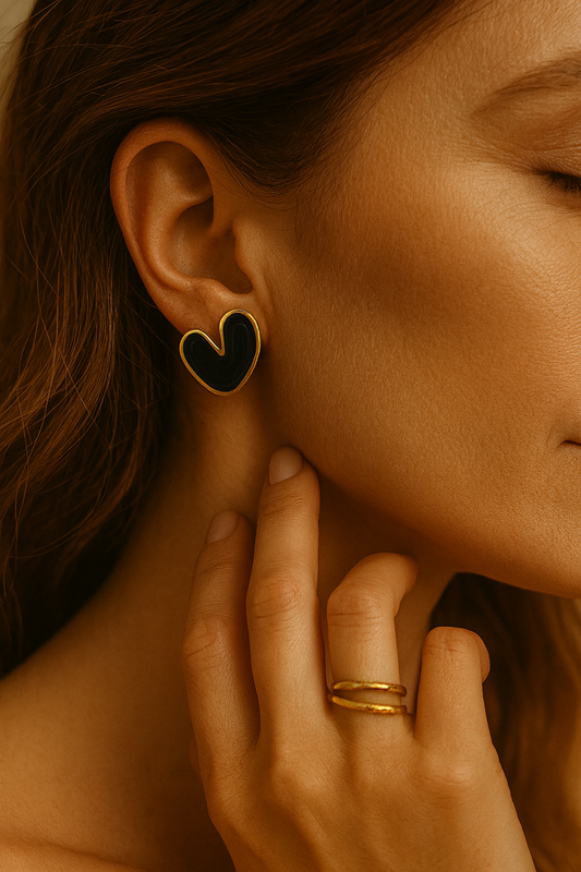 Gold Black Enamel Heart Stud Earring LE10218