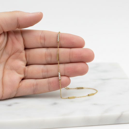 Gold Chain Bracelet with Crystal Accents – Dainty Elegant Jewelry for Women LB10176