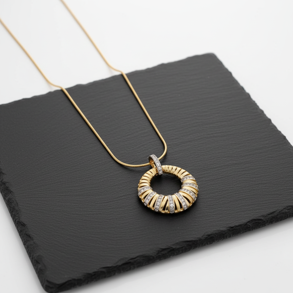 Gold Circle Pendant Necklace with Diamond Detailing LN10298