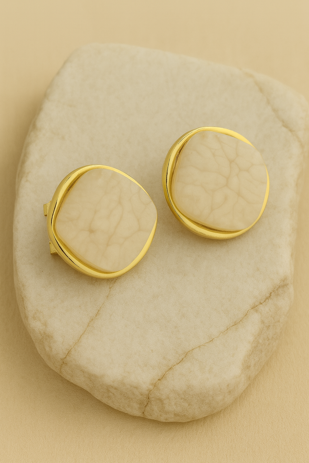 Gold Cream Marble Oval Stud Earrings LE10236