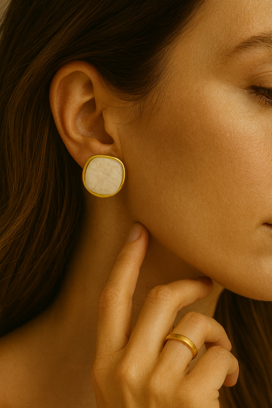 Gold Cream Marble Oval Stud Earrings LE10236