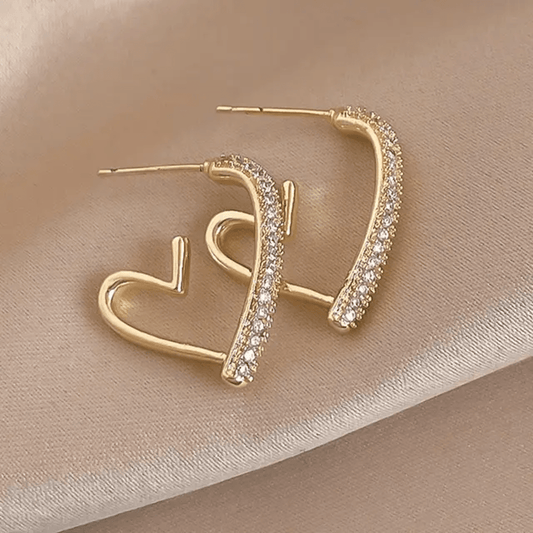 Gold Crystal Heart Hoop Earrings – Dainty Radiance LE10195