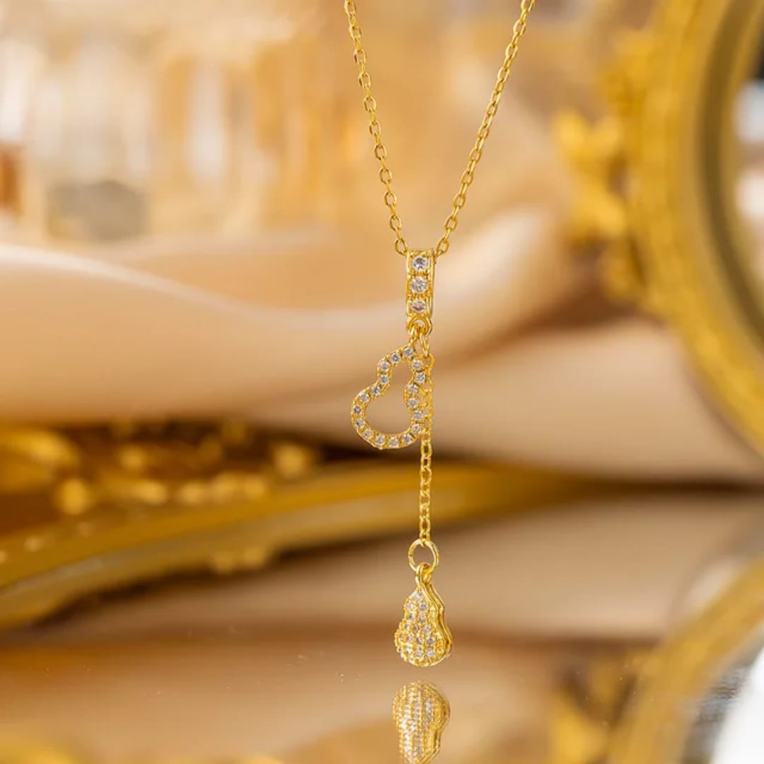 Gold Drop Pendant Necklace – Dainty Crystal Chain Jewelry LN10318
