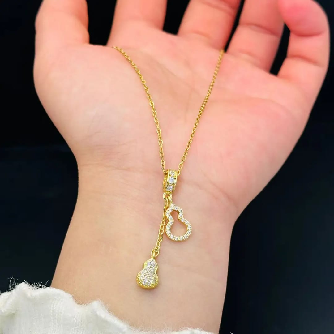 Gold Drop Pendant Necklace – Dainty Crystal Chain Jewelry LN10318