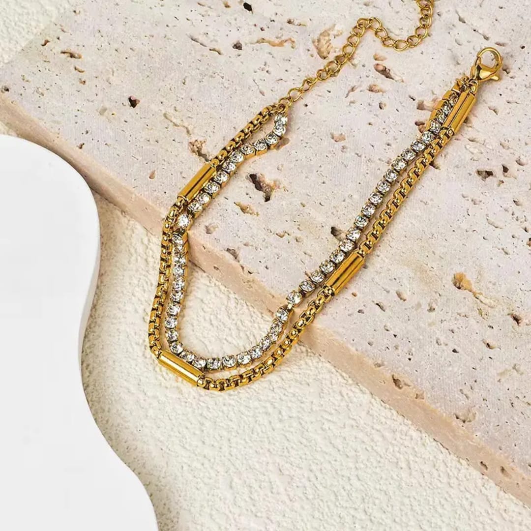 Gold Dual Chain Bracelet – Elegant Adjustable Jewelry LB10105
