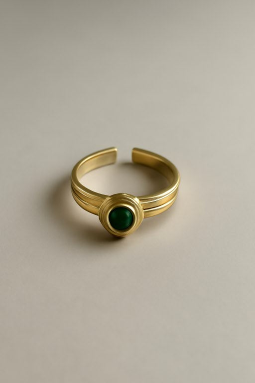 Gold Gemstone Center Ring LR10114