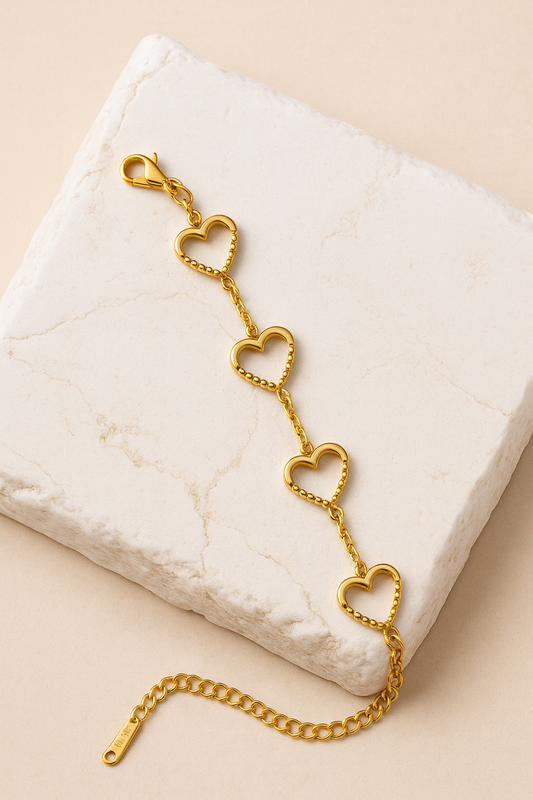 Gold Heart Link Bracelet  Romantic Chain Jewelry for Women LB10172