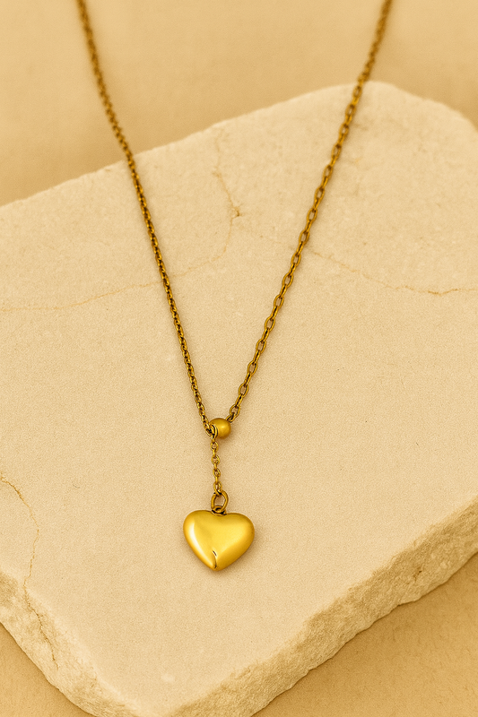 Gold Heart Pendant Necklace | Minimalist Romantic Women’s Jewelry LN10215