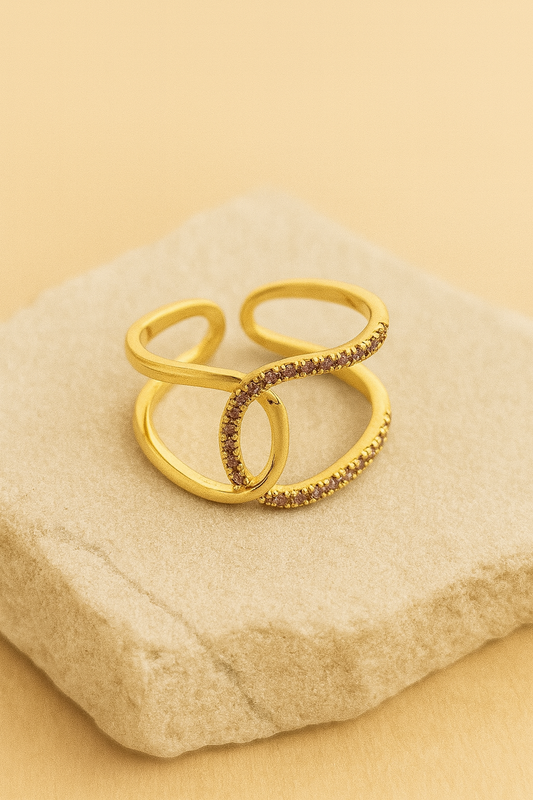Gold Linked Infinity Ring LR10106