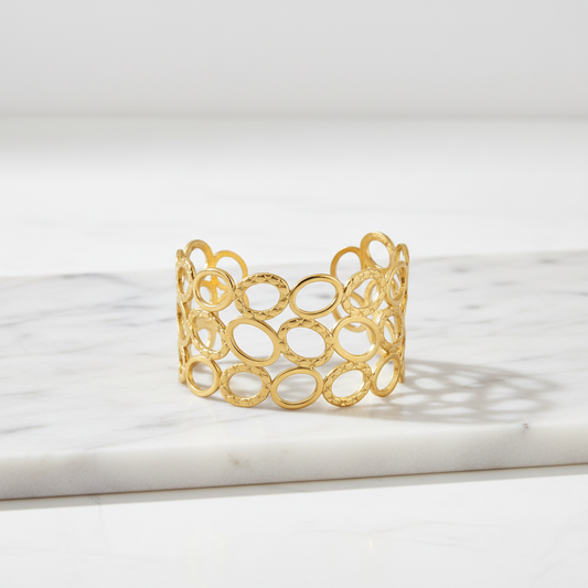 Gold Open Circle Cuff Bracelet – Modern Geometric Statement Bangle LB10190