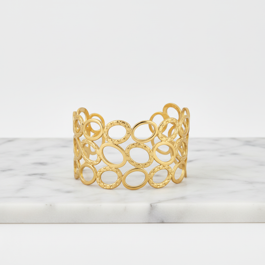 Gold Open Circle Cuff Bracelet – Modern Geometric Statement Bangle LB10190