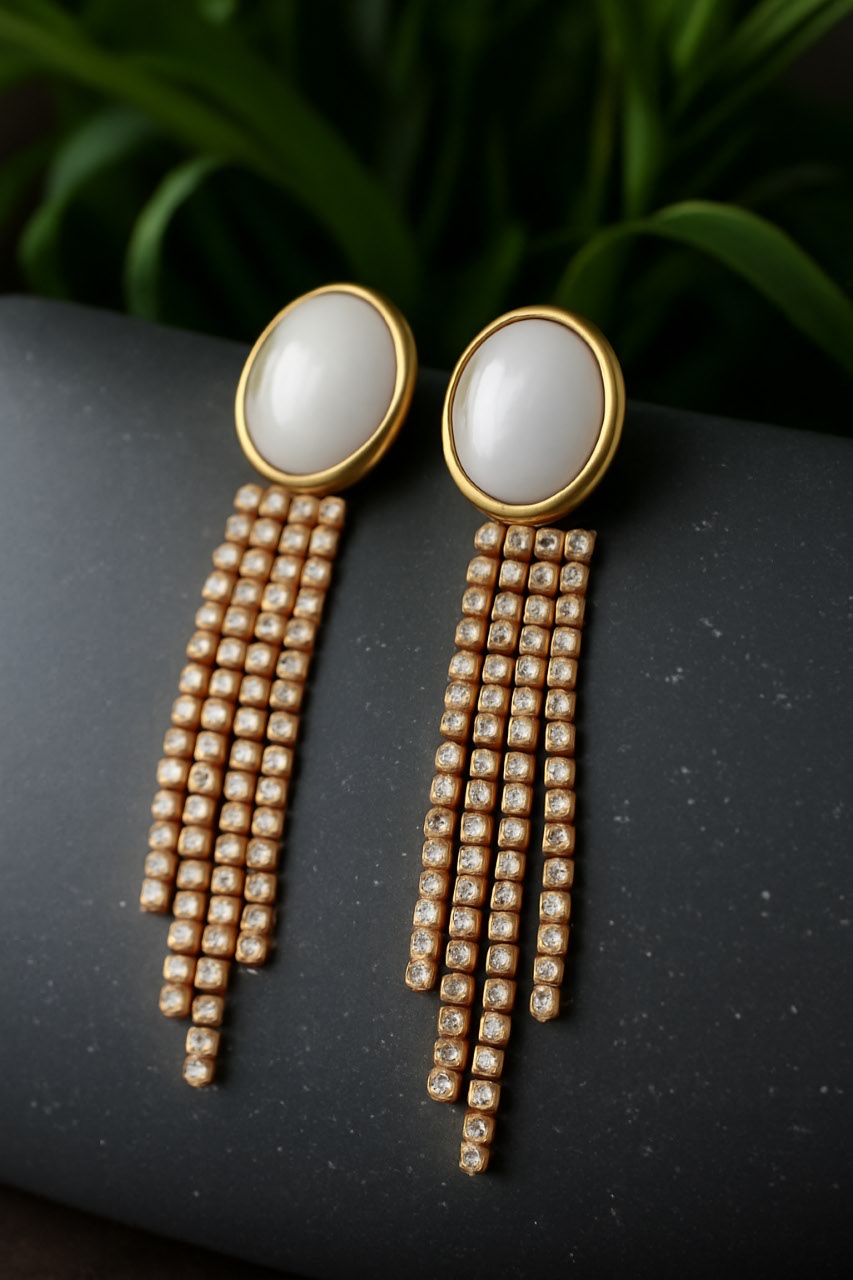 Gold Pearl Tassel Earrings LE10155