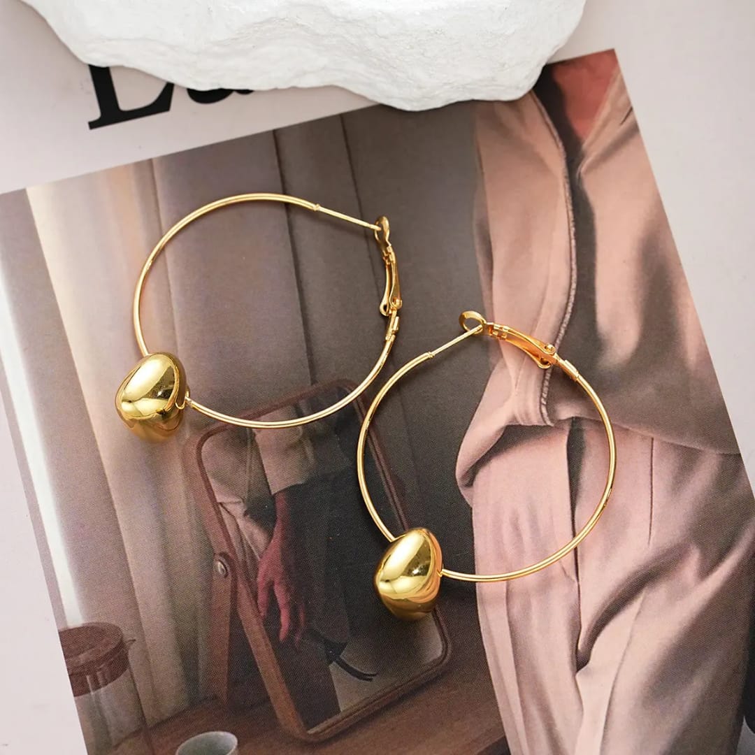 Gold Plated Heart Hoop Earrings – Chic Romantic Statement Jewelry LE10350