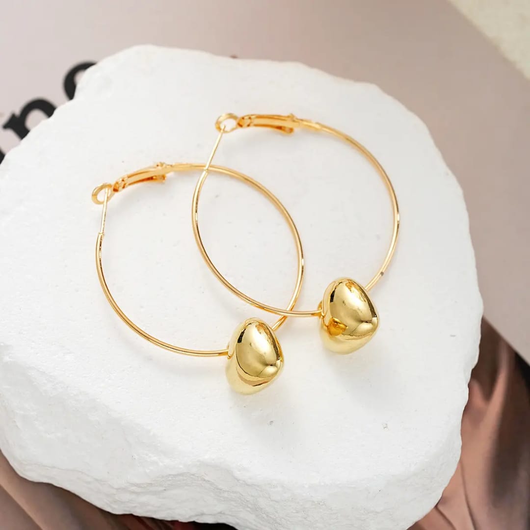Gold Plated Heart Hoop Earrings – Chic Romantic Statement Jewelry LE10350