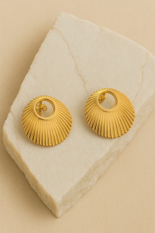 Gold Radiant Shell Disc Stud Earrings LE10226