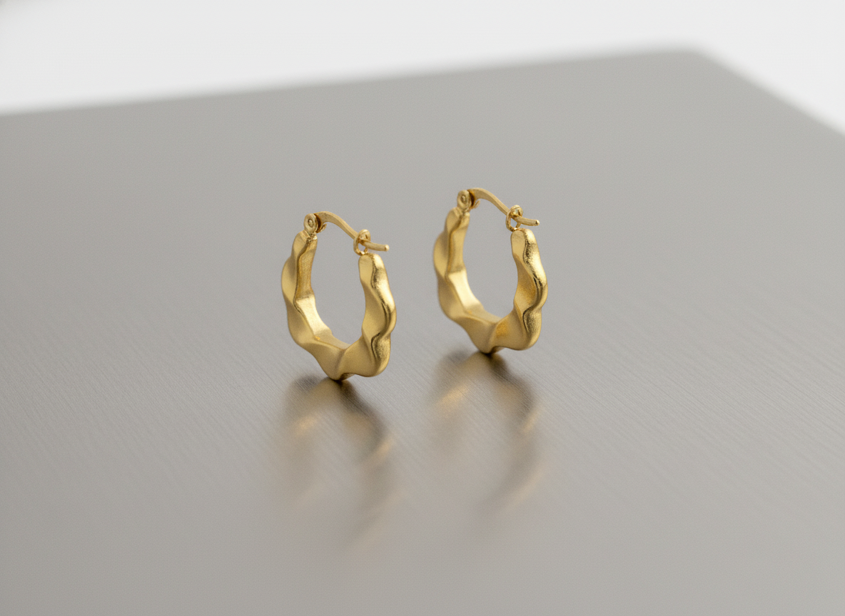 Gold Ripple Hoop Earrings – Sculpted Minimalist Statement Hoops for Women LE10308