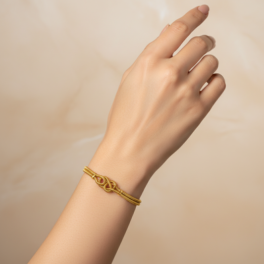 Gold Rope Chain Bracelet with Knot Design – Adjustable Elegant Wristwear LB10187