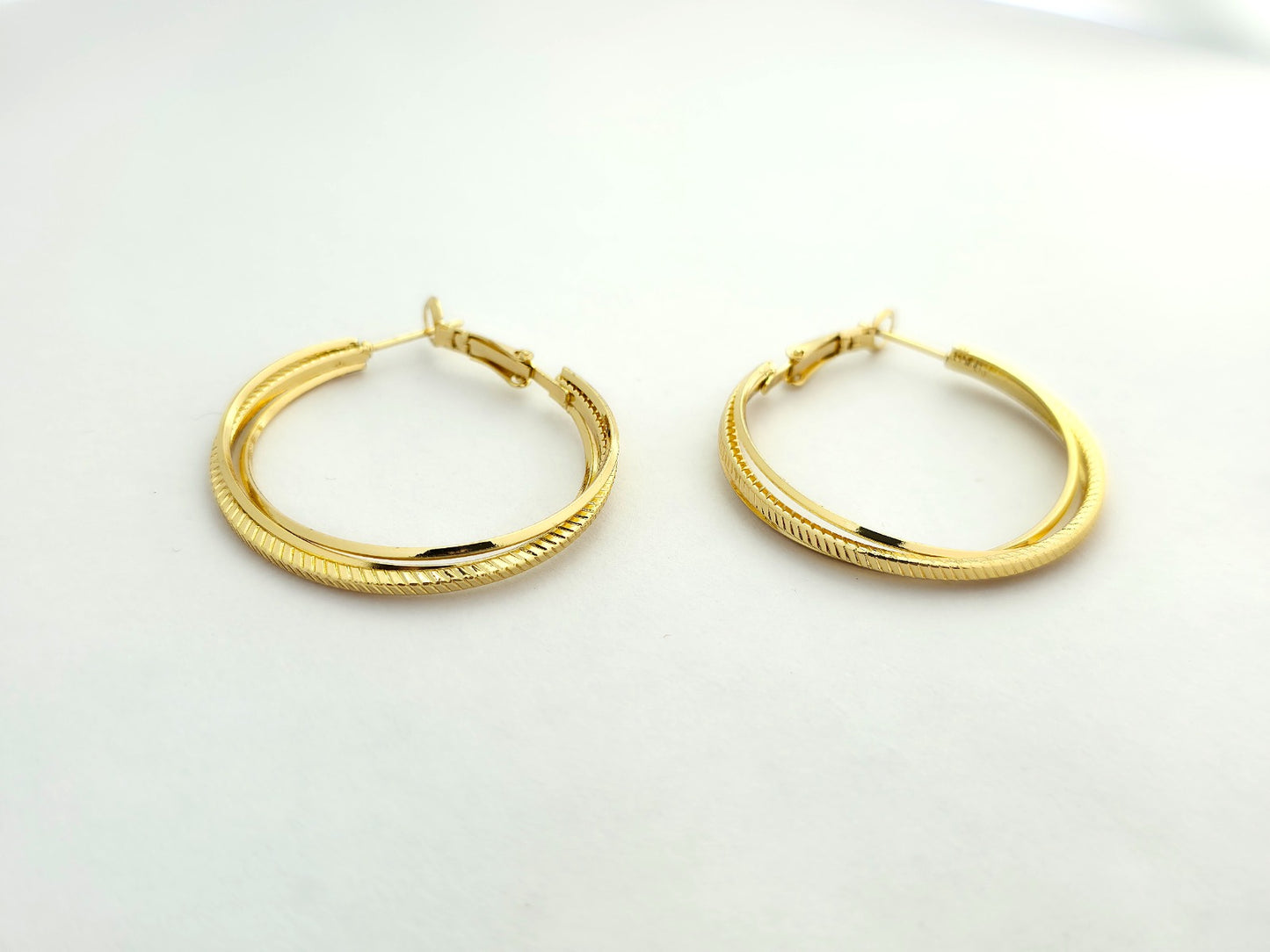 Gold Textured Double Hoop Earrings LE10211