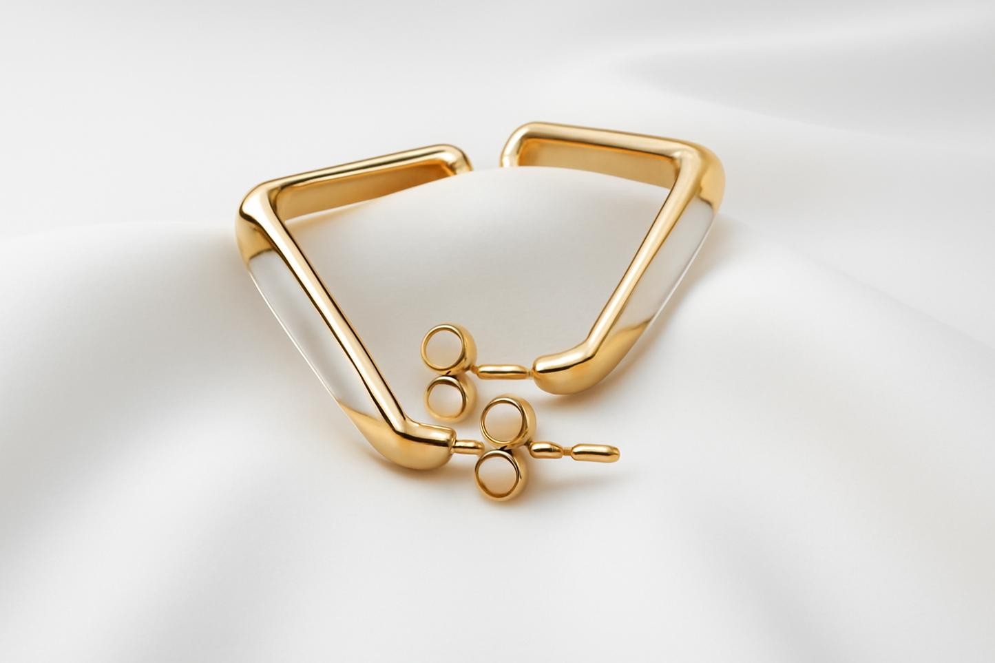Gold White Enamel Bar Earrings LE10182