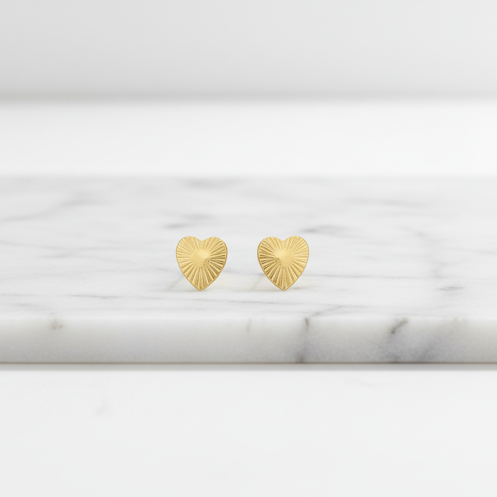 6-Pair Everyday Stud Earring Set – Minimal Gold & Pearl Designs for Each Day LE10337