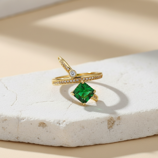 Emerald Green Stone Gold Ring – Adjustable Crystal Statement Ring for Women LR10182