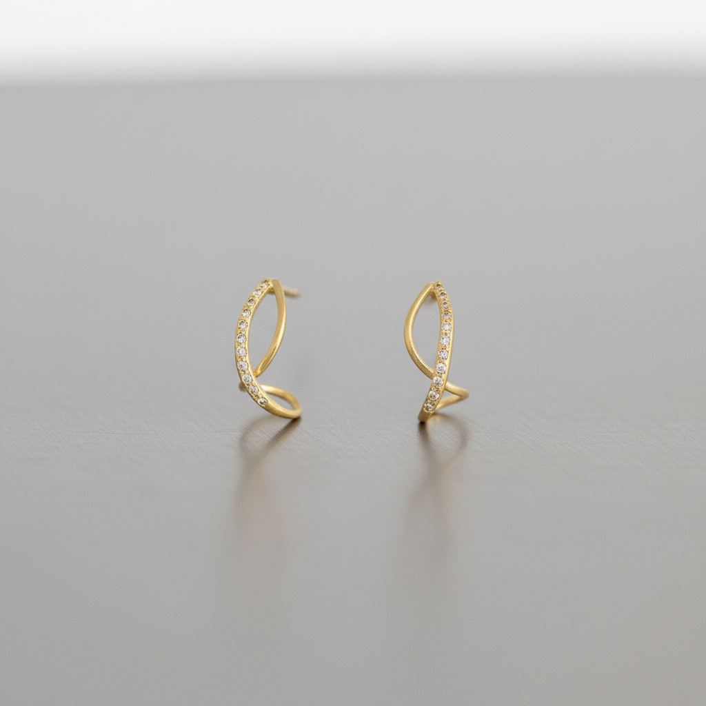 Gold Infinity Twist Earrings – Delicate Crystal-Studded Modern Design LE10343