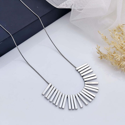 Silver Bar Statement Necklace – Minimalist Modern Geometric Jewelry for Women LN10305