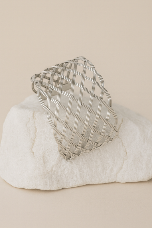 Silver Woven Mesh Cuff Bracelet – Artistic Handcrafted Statement Jewelry LB10203