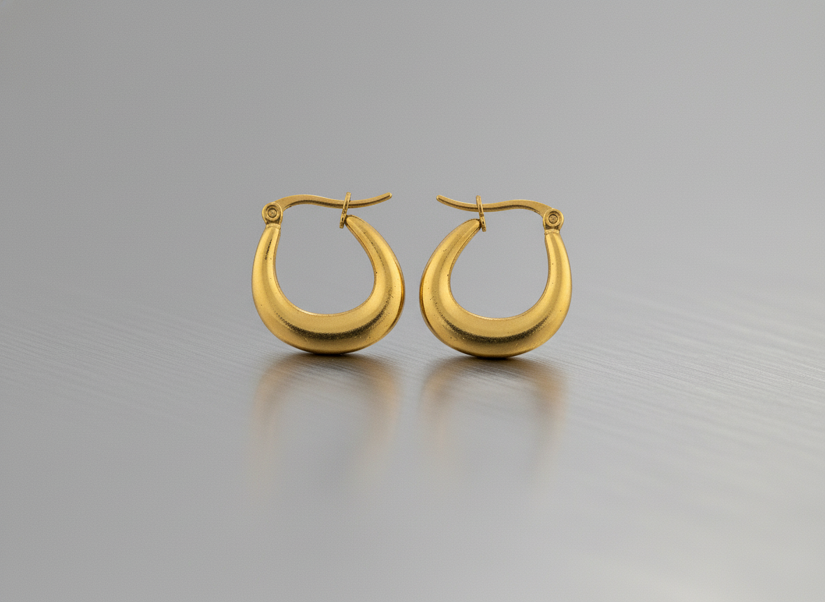 Matte Gold Hoop Earrings – Minimal Crescent Design for Everyday Sophistication LE10316