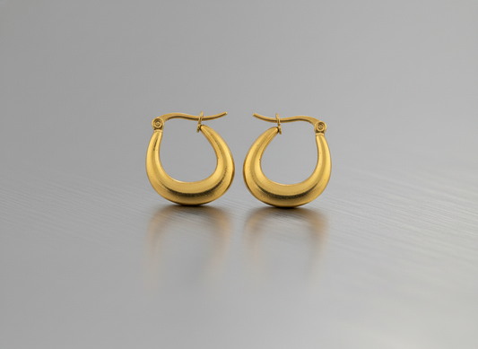 Matte Gold Hoop Earrings – Minimal Crescent Design for Everyday Sophistication LE10316