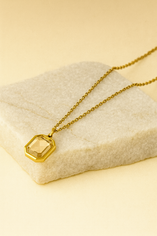 Minimalist Gold Pendant Necklace with Emerald-Cut Crystal – Timeless Everyday Luxury LN10291