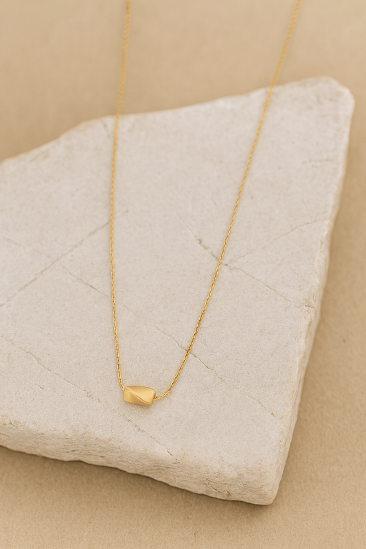 Minimalist Gold Twisted Bar Pendant Necklace – DaintyGold Vermeil Everyday Jewelry LN10136