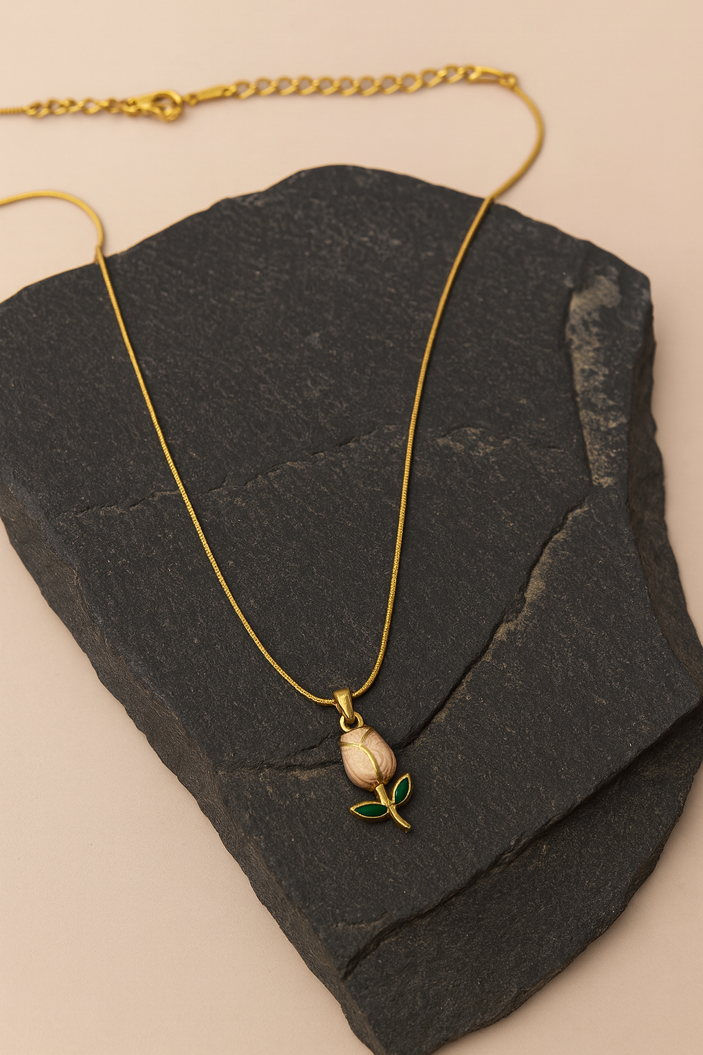 Rose Bud Pendant Necklace with Enamel Leaves LN10273