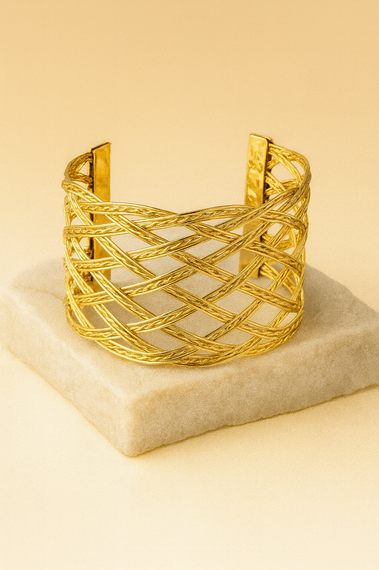 Textured Gold Woven Cuff Bracelet – Intricate Lattice Design for Statement Elegance LB10186