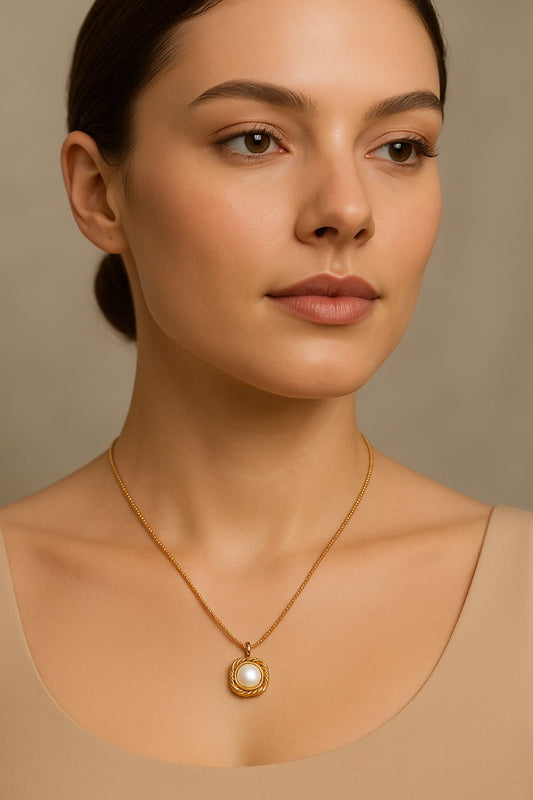 Vintage Rose Gold Pearl Pendant Necklace – Elegant Statement Jewelry for Women LN10156