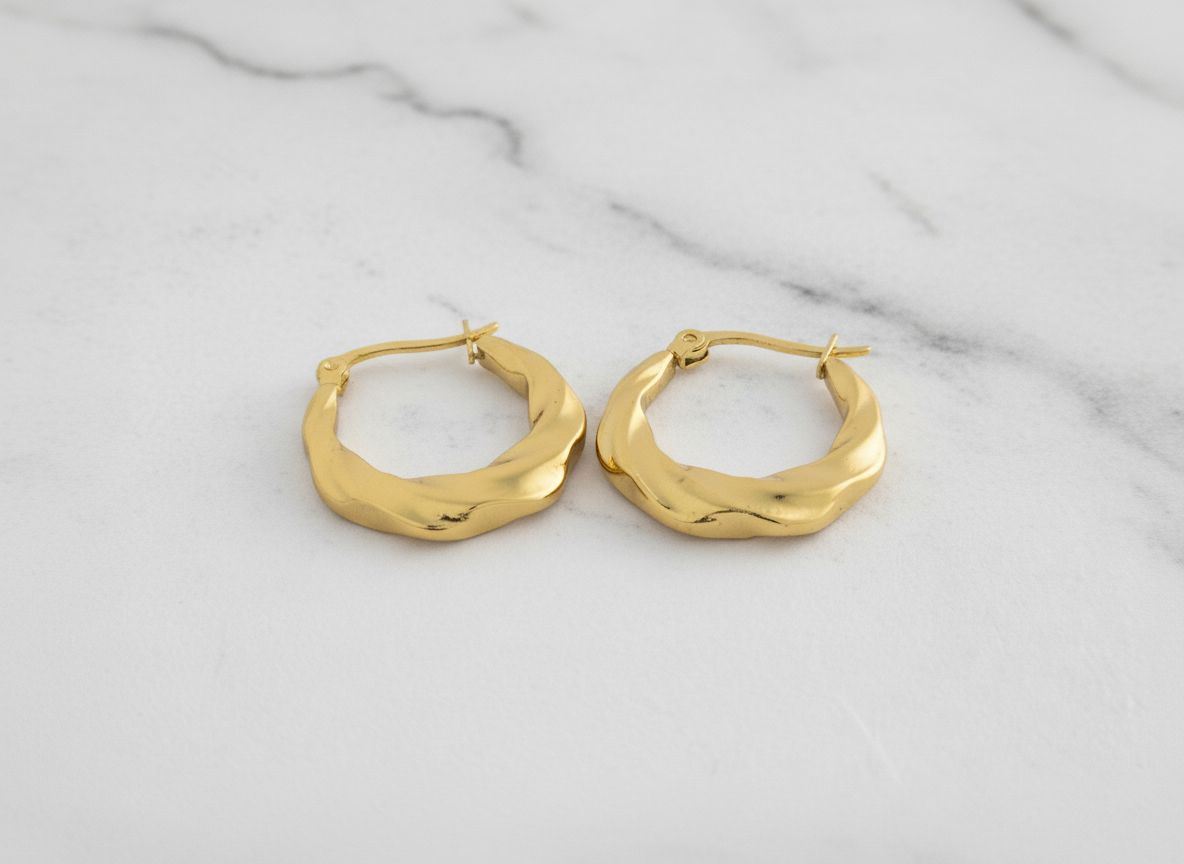 Wavy Textured Gold Hoop Earrings – Modern Sculptural Design LE10319
