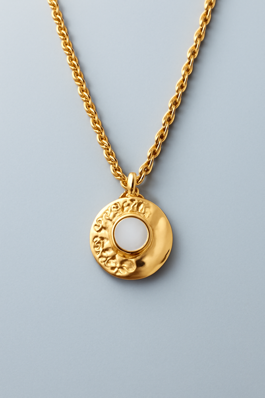 Artisan Round Pendant Necklace Gold Vermeil with Mother of Pearl Inlay LN10108