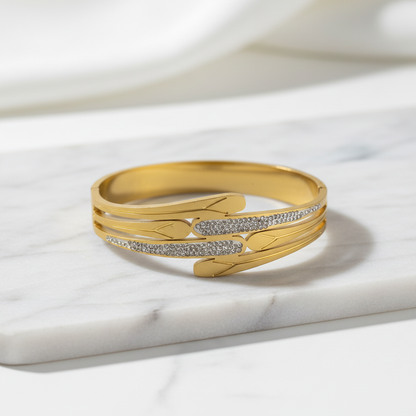 Crystal-Studded Gold Bangle – Elegant Three-Layer Wave Design Bracelet LB10198
