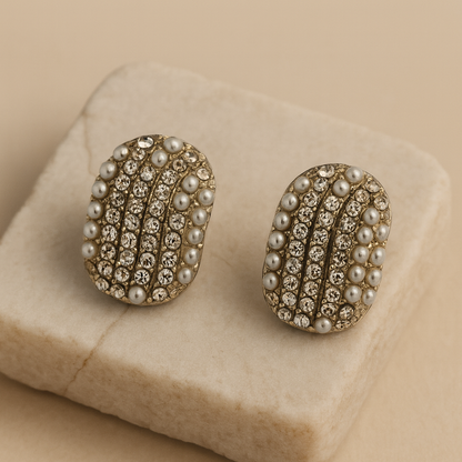 Gold Pearl Crystal Pavé Oval Stud Earrings LE10219