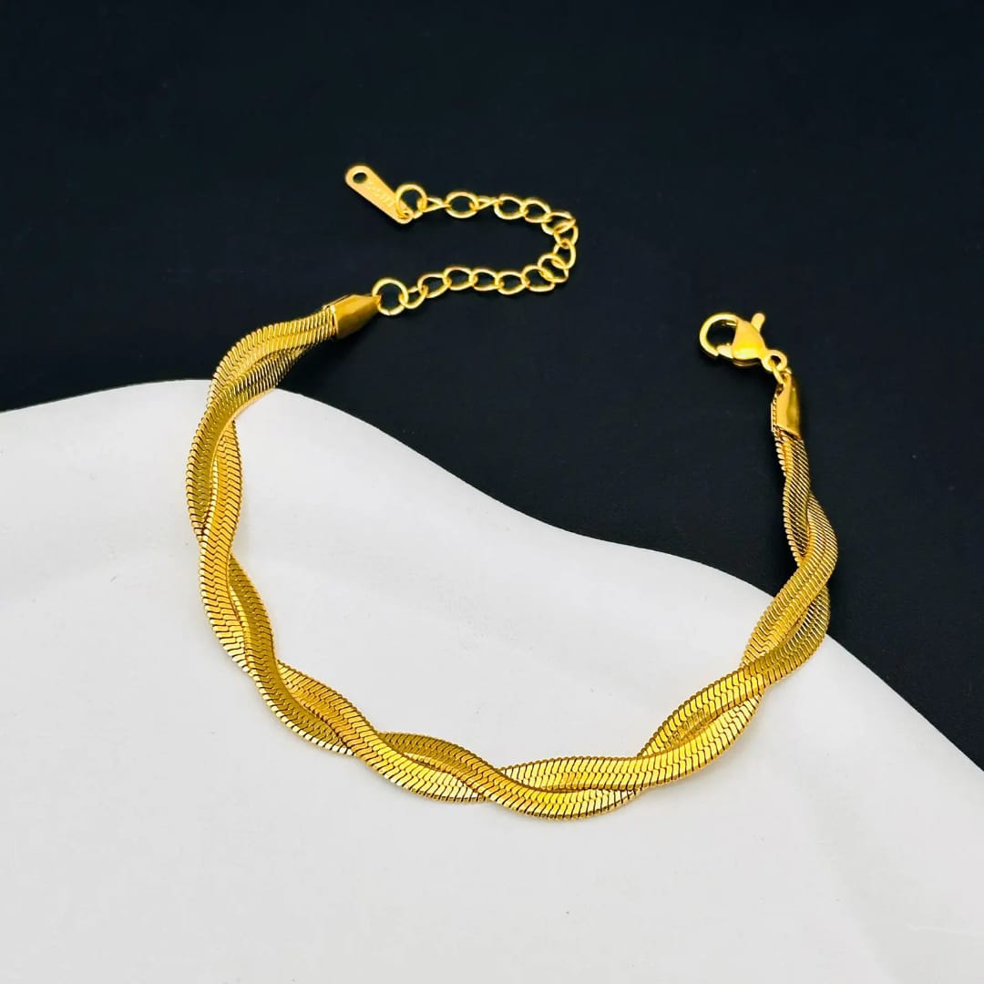 Gold Twisted Herringbone Bracelet – Modern Chain LB10106