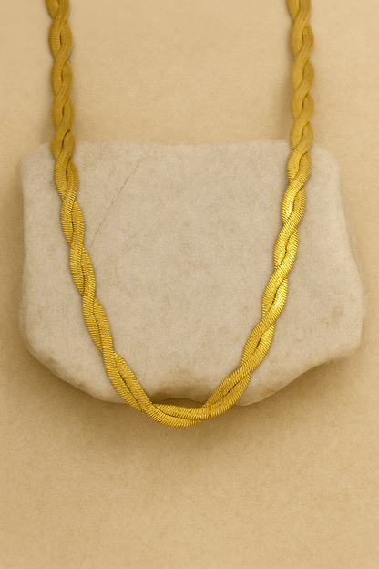 Gold Twisted Herringbone Chain Necklace LN10204