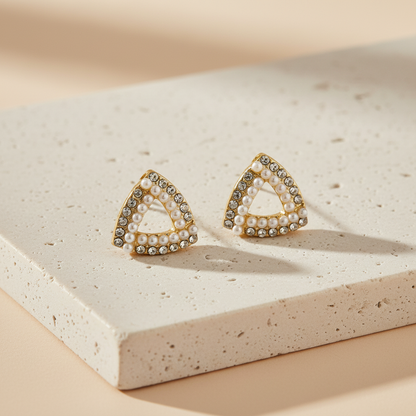Triangle Pearl and Crystal Stud Earrings – Elegant Geometric Gold Statement LE10313
