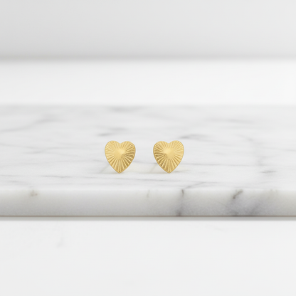 6-Pair Everyday Stud Earring Set – Minimal Gold & Pearl Designs for Each Day LE10337