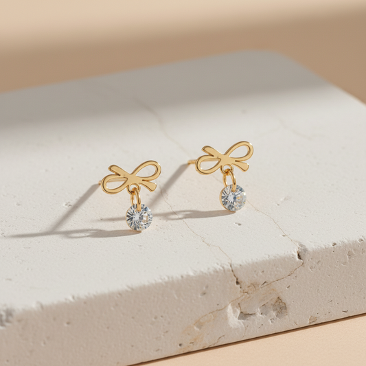 6-Pair Gold & Pearl Weekly Stud Earring Set – Elegant Minimal Design for Everyday Style LE10339