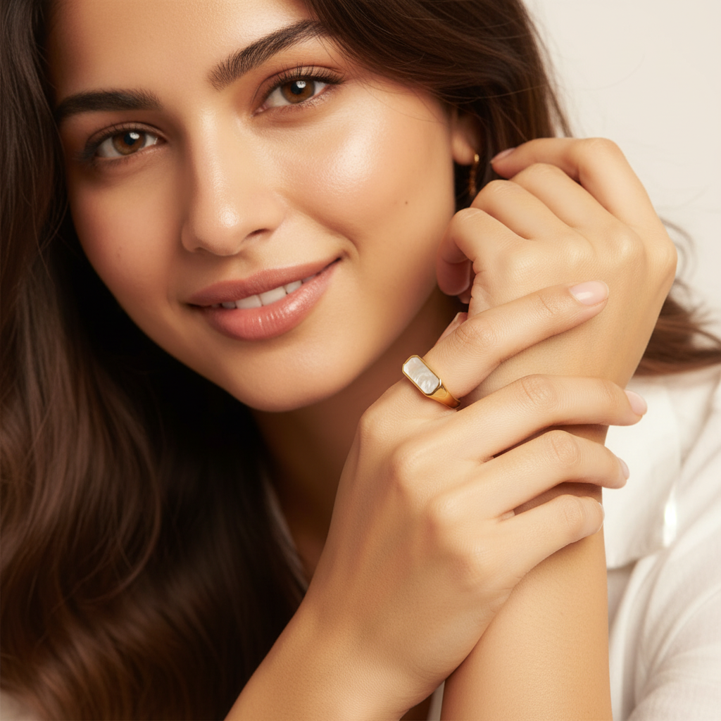 Gold Mother of Pearl Open Ring LR10112